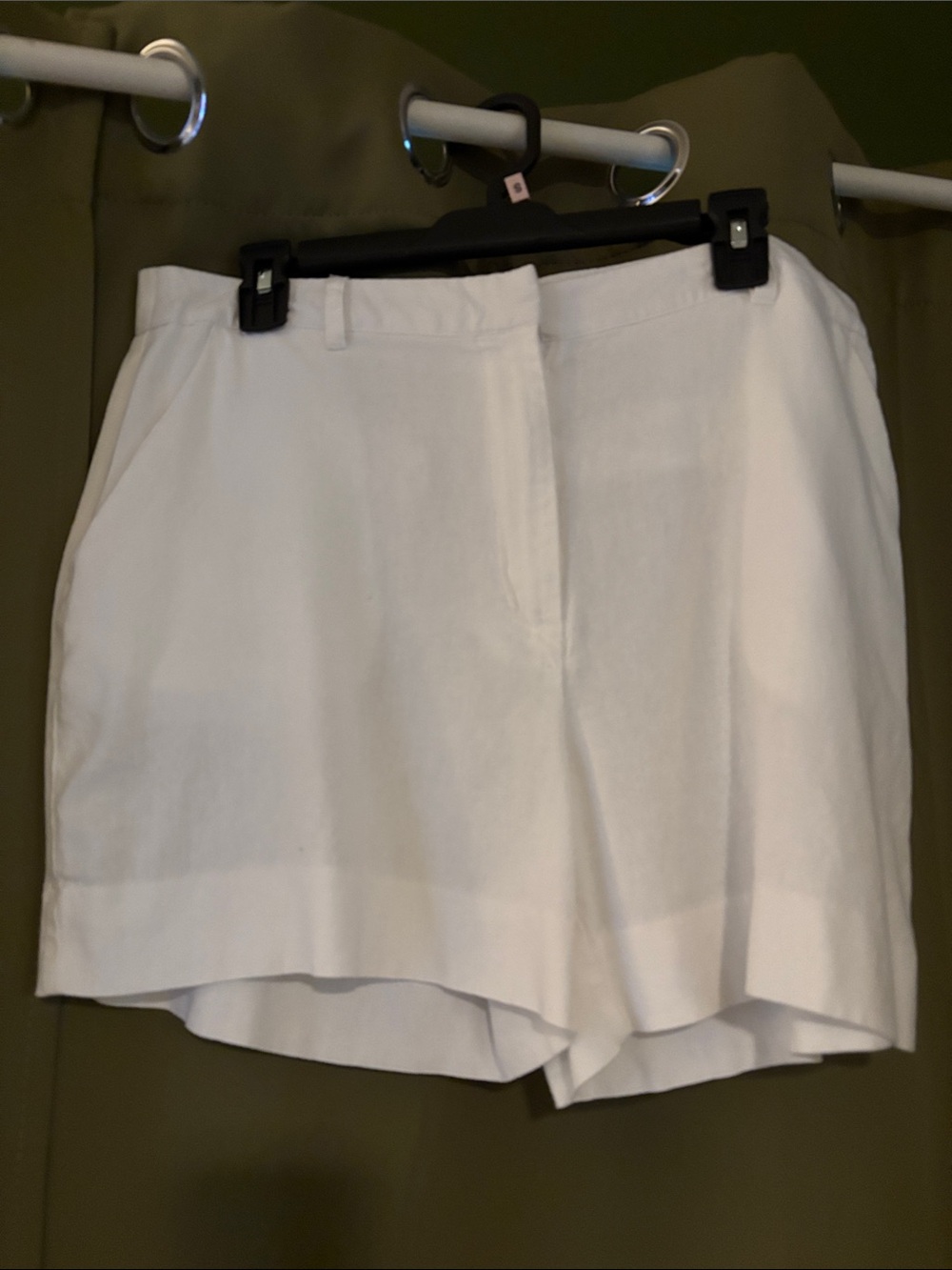 Zac & Rachel White Tailored Lightweight Cotton 15” Shorts NWOT